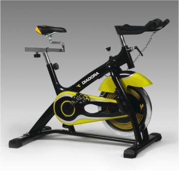 Спин-байк DIADORA Racer 20c plus ― ФИТНЕСЦЕНТР.ru
